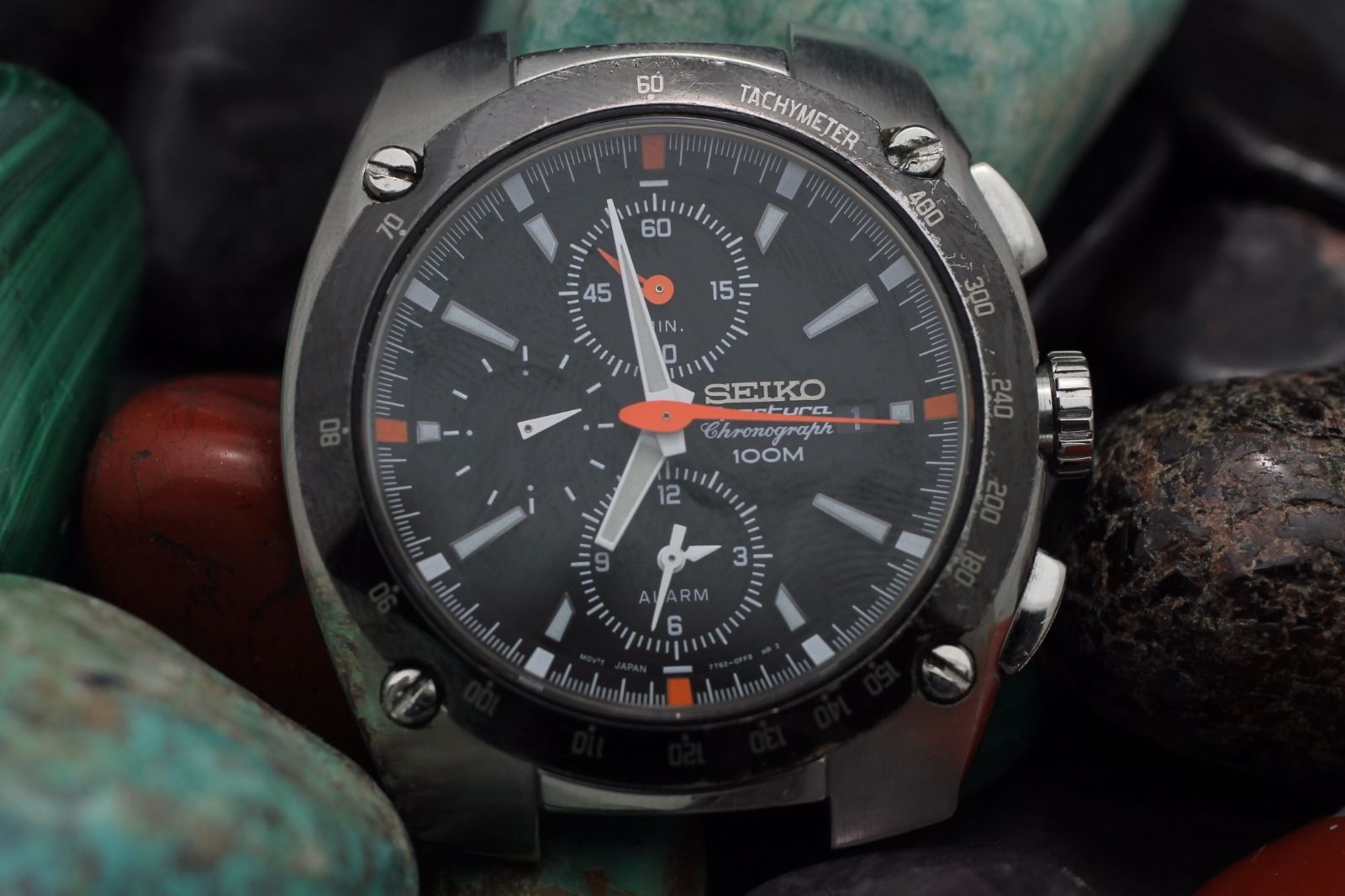 seiko sportura chronograph 100m price