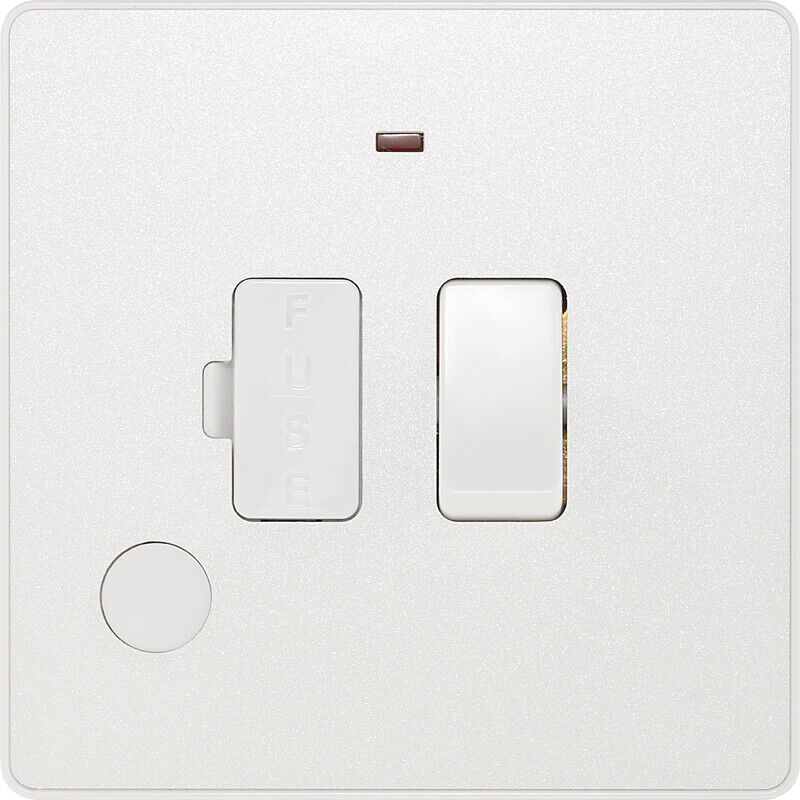 Interruptores y enchufes BG Evolve blanco nacarado sin tornillos gama completa - Imagen 25 de 50